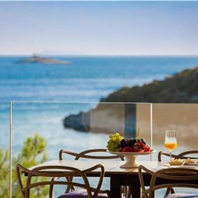 Luxury Beachfront Villa with Heated Infinity Pool near Trogir, Sleeps 8